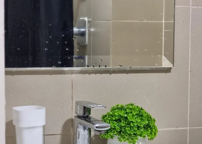 Apartahotel Shore 3 Residences Tower 1 *